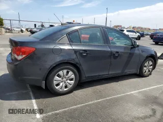 2015 Chevrolet Cruze LS with VIN 1G1PA5SG2F7102279, listed as a Copart auction lot 53270605 with 85,300 mi miles and Clean Title. Bid and sale history available at DreamBid. Image 3.