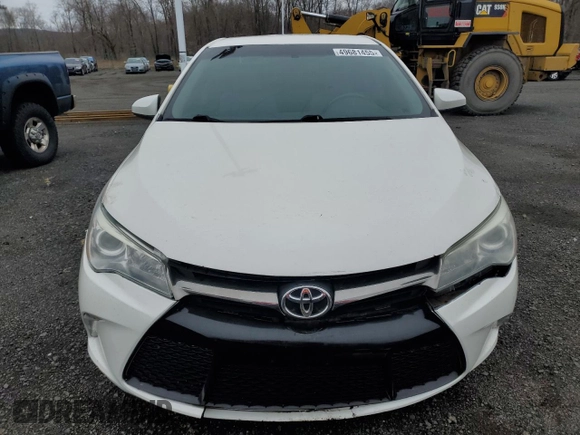2016 Toyota Camry XLE with VIN 4T1BF1FK7GU118518, listed as a Copart auction lot 49681455 with 70,994 mi miles and Clean Title. Bid and sale history available at DreamBid. Image 5.