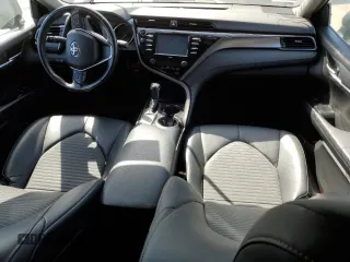 2020 Toyota Camry SE z VIN 4T1G11AK4LU960223, wystawiony jako Copart lot #52631995 z przebiegiem 45 084 mil mil oraz Szkoda całkowita • Salvage title. Historia ofert i sprzedaży dostępna na DreamBid. Obrazek 8.