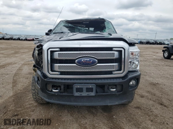 2013 Ford F-350 Platinum z VIN 1FT8W3BTXDEB51852, wystawiony jako Copart lot #58228825 z przebiegiem 6 577 mil mil oraz Szkoda całkowita • Salvage title. Historia ofert i sprzedaży dostępna na DreamBid. Obrazek 5.