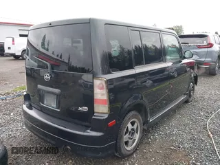 2005 Scion xB z VIN JTLKT324954021760, wystawiony jako IAAI lot #42125087 z przebiegiem 414 129 mil mil oraz . Historia ofert i sprzedaży dostępna na DreamBid. Obrazek 4.