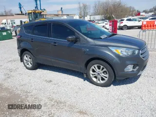 2017 Ford Escape SE with VIN 1FMCU0G96HUC52969, listed as a IAAI auction lot 41848379 with 98,177 mi miles. Bid and sale history available at carsss.com. Image 1.
