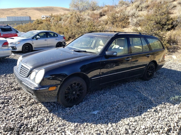 2002 Mercedes-Benz E-Class with VIN WDBJH82J42X066433, listed as a Copart auction lot 75933054 with 134,476 mi miles and Clean Title. Bid and sale history available at carsss.com. Image 1.