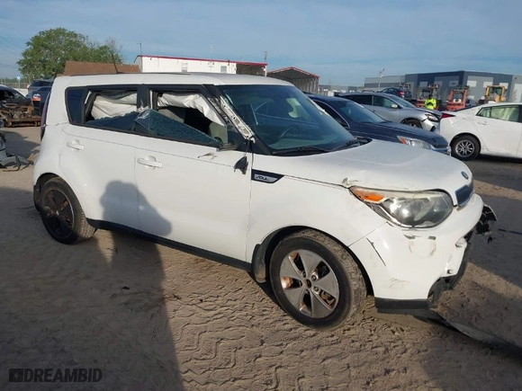 2016 Kia Soul with VIN KNDJN2A21G7379139, listed as a IAAI auction lot 41890939 with 138,630 mi miles. Bid and sale history available at carsss.com. Image 1.