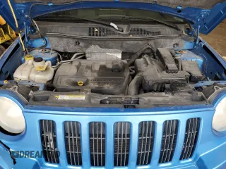 2008 Jeep Compass Sport with VIN 1J8FT47W48D795215, listed as a Copart auction lot 52380185 with 149,164 mi miles and Clean Title. Bid and sale history available at carsss.com. Image 12.