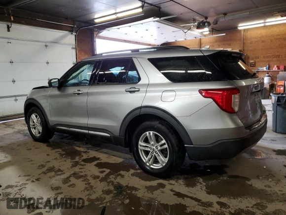 2020 Ford Explorer XLT with VIN 1FMSK8DH3LGB44781, listed as a Copart auction lot 52639065 with 44,670 mi miles and Salvage Title. Bid and sale history available at DreamBid. Image 2.