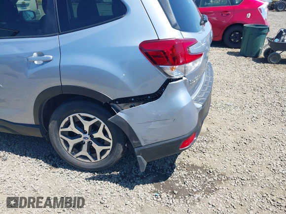 2021 Subaru Forester Premium with VIN JF2SKAJCXMH414557, listed as a IAAI auction lot 42349621 with 23,074 mi miles and . Bid and sale history available at DreamBid. Image 17.