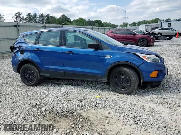 2017 Ford Escape S с VIN 1FMCU0F74HUE66164, выставлен на аукционе Copart как лот 54712135 с пробегом 103 578 миль миль и Списание • Salvage title. История ставок и продаж доступна на DreamBid. Изображение 14.