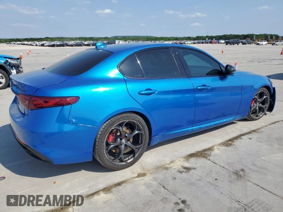 2019 Alfa Romeo Giulia with VIN ZARFAMAN3K7597993, listed as a Copart auction lot 53031435 with 39,556 mi miles and Salvage title. Bid and sale history available at DreamBid. Image 3.