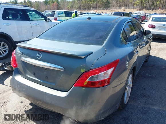 2011 Nissan Maxima SV z VIN 1N4AA5AP8BC849245, wystawiony jako IAAI lot #41966717 z przebiegiem 186 781 mil mil oraz . Historia ofert i sprzedaży dostępna na DreamBid. Obrazek 4.
