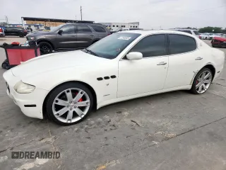 2007 Maserati Quattroporte z VIN ZAMCE39A470028210, wystawiony jako Copart lot #57350805 z przebiegiem 72 430 mil mil oraz Szkoda całkowita • Salvage title. Historia ofert i sprzedaży dostępna na DreamBid. Obrazek 1.