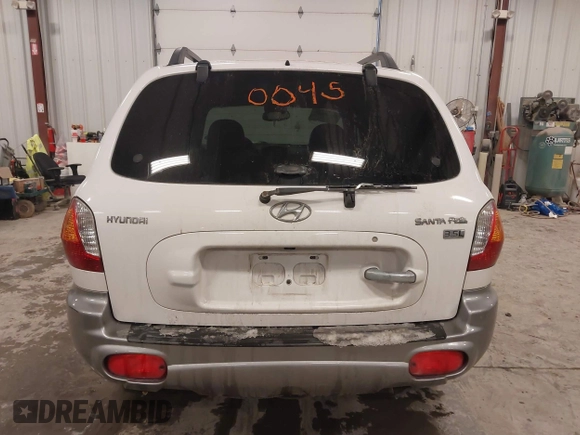 2003 Hyundai Santa Fe GLS with VIN KM8SC13E83U533400, listed as a IAAI auction lot 41610045 with 98,196 mi miles. Bid and sale history available at carsss.com. Image 16.