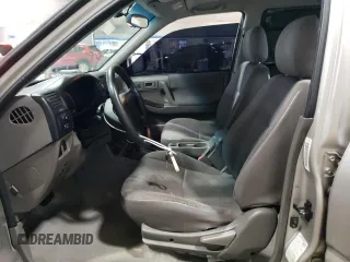 2004 Isuzu Rodeo S z VIN 4S2CK58W144306785, wystawiony jako Copart lot #85124684 z przebiegiem 296 433 mil mil oraz Szkody całkowita. Historia ofert i sprzedaży dostępna na DreamBid. Obrazek 7.