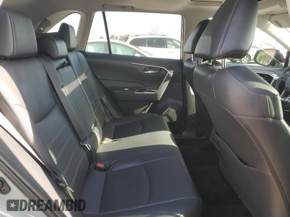 2020 Toyota RAV4 XLE Premium with VIN 2T3C1RFV6LW059183, listed as a Copart auction lot 85281574 with 91,402 mi miles and Salvage Title. Bid and sale history available at carsss.com. Image 11.
