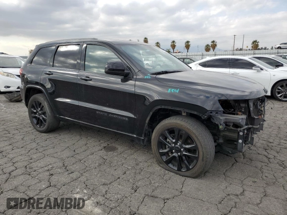 2018 Jeep Grand Cherokee Altitude with VIN 1C4RJEAG6JC158775, listed as a Copart auction lot 44982795 with 94,202 mi miles and Salvage Title. Bid and sale history available at carsss.com. Image 4.