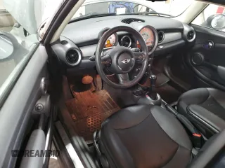 2012 MINI Hardtop with VIN WMWSU3C5XCT254532, listed as a Copart auction lot 88258525 with 139,376 mi miles and Non Repairable. Bid and sale history available at DreamBid. Image 8.