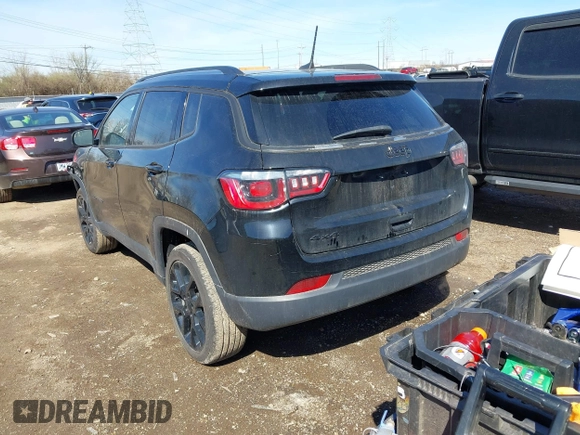 2018 Jeep Compass Limited with VIN 3C4NJDCB7JT361639, listed as a IAAI auction lot 41850166 with 80,208 mi miles. Bid and sale history available at carsss.com. Image 3.
