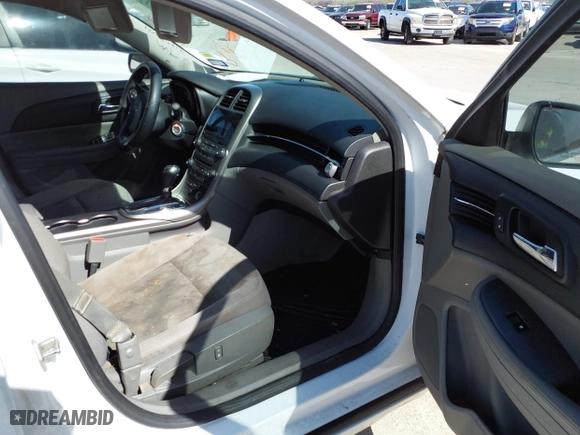 2013 Chevrolet Malibu LS with VIN 1G11B5SA8DF266296, listed as a IAAI auction lot 41852404 with 94,643 mi miles. Bid and sale history available at carsss.com. Image 5.