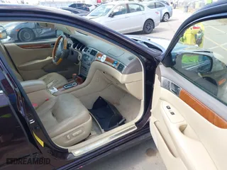 2005 Lexus ES 330 with VIN JTHBA30G455131431, listed as a IAAI auction lot 41900309 with 1 mi miles. Bid and sale history available at carsss.com. Image 5.