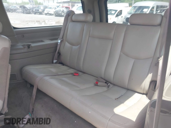 2004 Chevrolet Suburban LT with VIN 1GNFK16Z44J177576, listed as a IAAI auction lot 42469659 with 272,849 mi miles and . Bid and sale history available at DreamBid. Image 12.