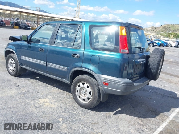 1998 Honda CR-V LX with VIN JHLRD2840WC009354, listed as a IAAI auction lot 41905900 with 250,568 mi miles. Bid and sale history available at carsss.com. Image 3.
