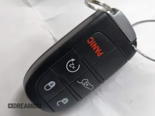 2021 Jeep Grand Cherokee Laredo X z VIN 1C4RJFAG3MC810374, wystawiony jako IAAI lot #41976253 z przebiegiem Nie podano mil oraz . Historia ofert i sprzedaży dostępna na DreamBid. Obrazek 11.