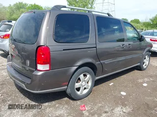 2008 Chevrolet Uplander 1LT z VIN 1GNDV33138D181924, wystawiony jako IAAI lot #42198209 z przebiegiem 190 772 mil mil oraz . Historia ofert i sprzedaży dostępna na DreamBid. Obrazek 4.