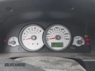 2006 Ford Escape XLS z VIN 1FMYU02Z66KA53989, wystawiony jako IAAI lot #42783537 z przebiegiem 95 833 mil mil oraz . Historia ofert i sprzedaży dostępna na DreamBid. Obrazek 7.