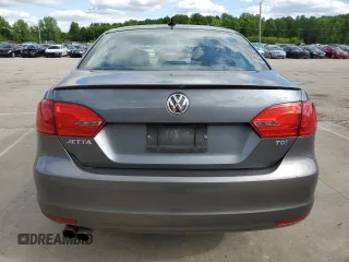 2011 Volkswagen Jetta TDI с VIN 3VWLL7AJ9BM129470, выставлен на аукционе Copart как лот 56124645 с пробегом 241 833 миль миль и Списание • Salvage title. История ставок и продаж доступна на DreamBid. Изображение 6.