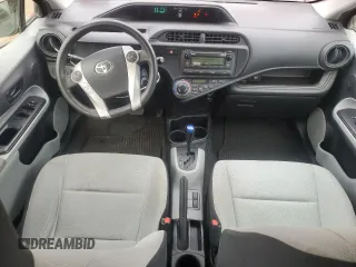 2012 Toyota Prius One z VIN JTDKDTB3XC1011799, wystawiony jako Copart lot #54241375 z przebiegiem 234 562 mil mil oraz Szkoda całkowita • Salvage title. Historia ofert i sprzedaży dostępna na DreamBid. Obrazek 8.
