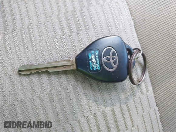 2011 Toyota RAV4 with VIN 2T3ZF4DV2BW085022, listed as a IAAI auction lot 42026068 with 1 mi miles. Bid and sale history available at carsss.com. Image 11.