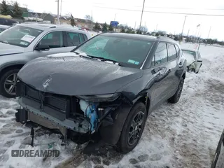 2021 Chevrolet Blazer LT z VIN 3GNKBHR48MS547322, wystawiony jako IAAI lot #41329653 z przebiegiem 82 867 mil mil oraz . Historia ofert i sprzedaży dostępna na DreamBid. Obrazek 2.