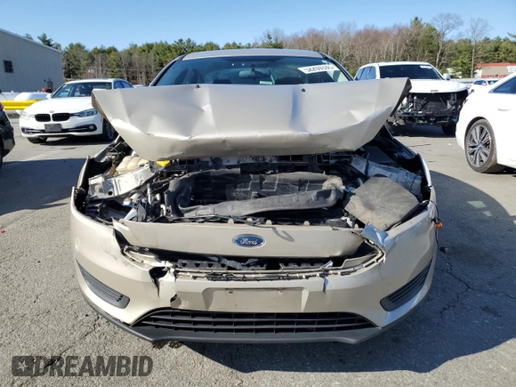 2018 Ford Focus SE with VIN 1FADP3F23JL219189, listed as a Copart auction lot 52209335 with 101,180 mi miles and Salvage title. Bid and sale history available at DreamBid. Image 5.