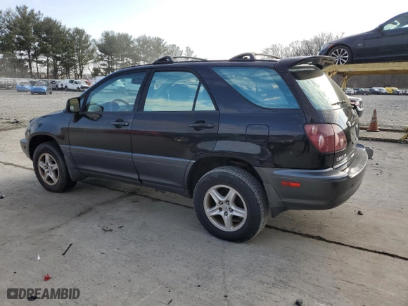 2000 Lexus RX 300 with VIN JT6HF10U0Y0146329, listed as a Copart auction lot 47830685 with 268355 miles and Clean Title. Bid and sale history available at carsss.com. Image 2.