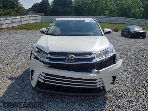 2017 Toyota Highlander XLE z VIN 5TDJZRFH6HS362094, wystawiony jako Copart lot #55086425 z przebiegiem 77 078 mil mil oraz Szkoda całkowita • Salvage title. Historia ofert i sprzedaży dostępna na DreamBid. Obrazek 5.