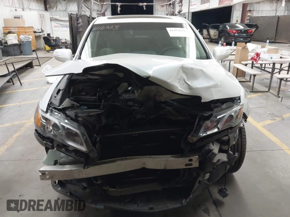 2014 Acura RDX Technology with VIN 5J8TB3H55EL016923, listed as a IAAI auction lot 42474670 with 40,896 mi miles and . Bid and sale history available at DreamBid. Image 13.
