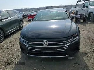 2019 Volkswagen Arteon SEL R-Line с VIN WVWSR7AN4KE021960, выставлен на аукционе Copart как лот 46308964 с пробегом 70 375 миль миль и . История ставок и продаж доступна на DreamBid. Изображение 12.
