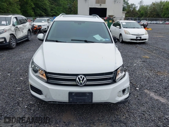 2017 Volkswagen Tiguan Wolfsburg Edition with VIN WVGRV7AX9HK002659, listed as a IAAI auction lot 42482438 with 88,841 mi miles and . Bid and sale history available at DreamBid. Image 12.