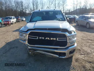 2019 Ram 2500 Big Horn with VIN 3C6UR5DLXKG669438, listed as a IAAI auction lot 41503329 with 167,277 mi miles and . Bid and sale history available at DreamBid. Image 12.