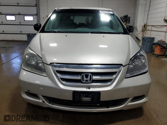 2005 Honda Odyssey LX with VIN 5FNRL38285B031835, listed as a Copart auction lot 49467425 with 226,140 mi miles and Clean Title. Bid and sale history available at carsss.com. Image 5.