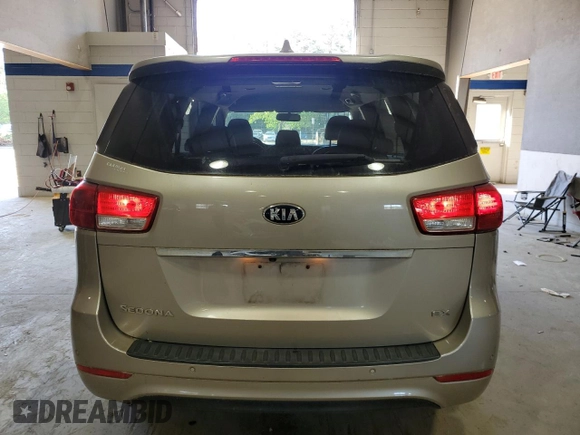 2015 Kia Sedona EX with VIN KNDMC5C1XF6020093, listed as a Copart auction lot 53555475 with 172,154 mi miles and Clean Title. Bid and sale history available at carsss.com. Image 6.