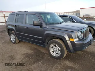 2017 Jeep Patriot Sport with VIN 1C4NJRBB6HD138958, listed as a IAAI auction lot 41367929 with 107,544 mi miles and . Bid and sale history available at DreamBid. Image 1.