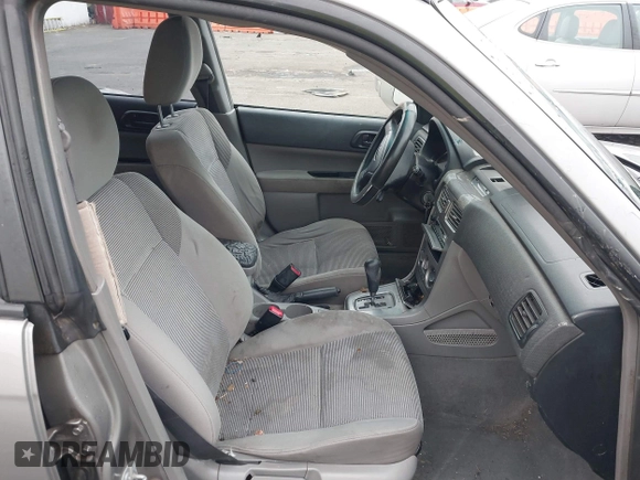 2006 Subaru Forester 2.5 X with VIN JF1SG63676H727305, listed as a IAAI auction lot 41338365 with 168,816 mi miles. Bid and sale history available at carsss.com. Image 5.