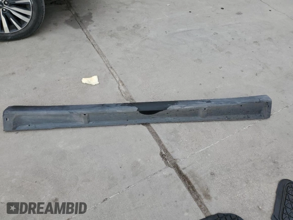 2020 Mitsubishi Outlander ES z VIN JA4AZ3A33LZ025571, wystawiony jako Copart lot #48955385 z przebiegiem 138 186 mil mil oraz Szkoda całkowita • Salvage title. Historia ofert i sprzedaży dostępna na DreamBid. Obrazek 15.