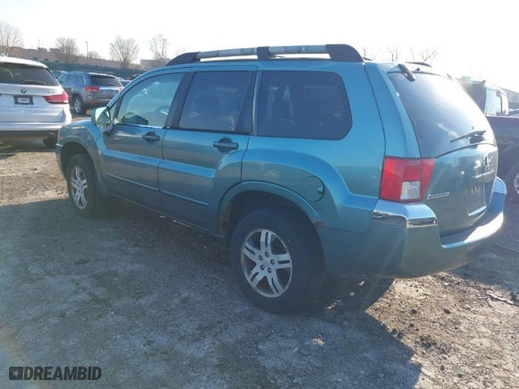 2004 Mitsubishi Endeavor XLS with VIN 4A4MN31S84E115029, listed as a IAAI auction lot 41652240 with 164,920 mi miles. Bid and sale history available at carsss.com. Image 3.