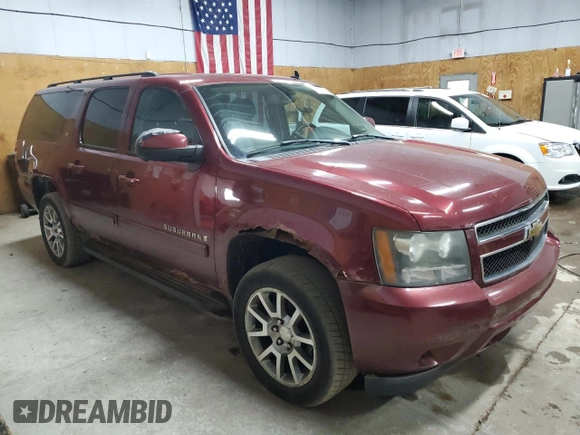 2008 Chevrolet Suburban LT w/2LT with VIN 3GNFK16318G198971, listed as a Copart auction lot 76050304 with 229,533 mi miles and Clean Title. Bid and sale history available at carsss.com. Image 4.