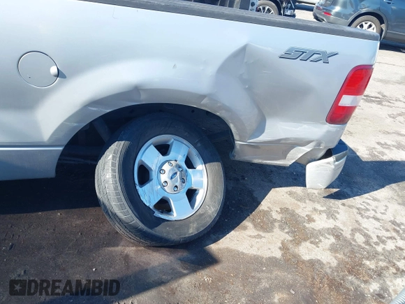 2006 Ford F-150 STX with VIN 1FTRX12W86NA83845, listed as a IAAI auction lot 41667094 with 1 mi miles. Bid and sale history available at carsss.com. Image 6.
