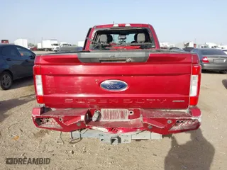 2017 Ford Super Duty F-250 SRW Lariat with VIN 1FT7W2B65HED25087, listed as a IAAI auction lot 41728449 with 122,396 mi miles. Bid and sale history available at carsss.com. Image 16.