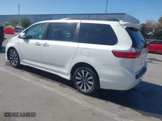 2019 Toyota Sienna XLE with VIN 5TDDZ3DC1KS224861, listed as a IAAI auction lot 42093799 with 68,651 mi miles. Bid and sale history available at carsss.com. Image 3.