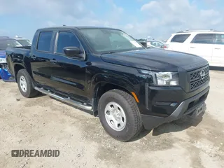 2022 Nissan Frontier Pro-4X z VIN 1N6ED1EK0NN640811, wystawiony jako IAAI lot #42311567 z przebiegiem 42 127 mil mil oraz . Historia ofert i sprzedaży dostępna na DreamBid. Obrazek 1.